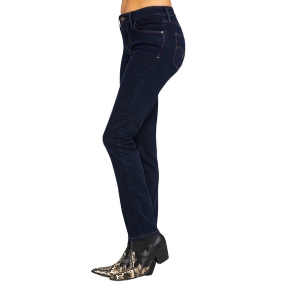 NWT Levi’s Women’s Classic Mid Rise Skinny Jeans Size 8 - Picture 2 of 16